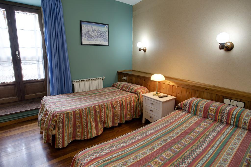 Hotel Avenida Benasque Pokój zdjęcie